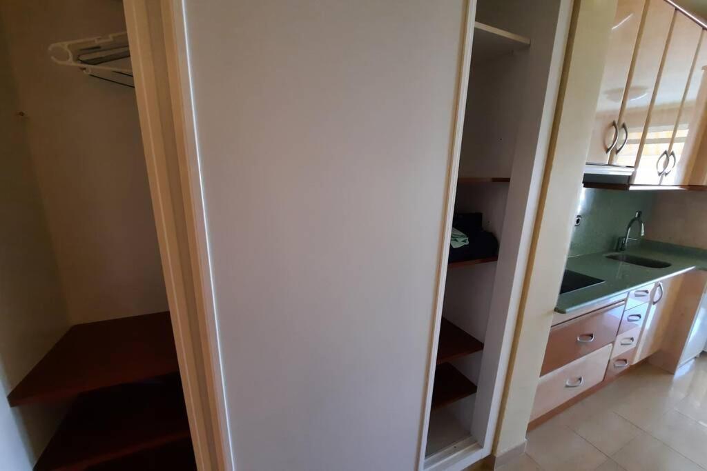 Apartamento Con Piscina, En Primera Linia De Mar. Cambrils Zewnętrze zdjęcie